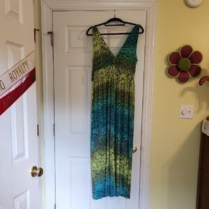 a.n.a Blue and Green Sleeveless V-Neck Sundress